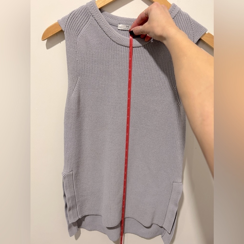 HALSTON SLEEVELESS KNIT SWEATER ~ size small - Picture 7 of 7